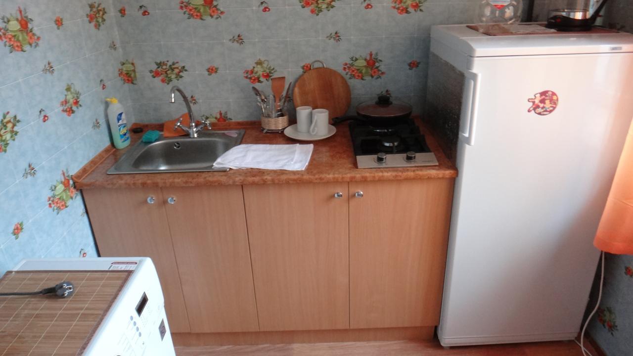 Apartment Near The Central Railway Station Kiev Esterno foto